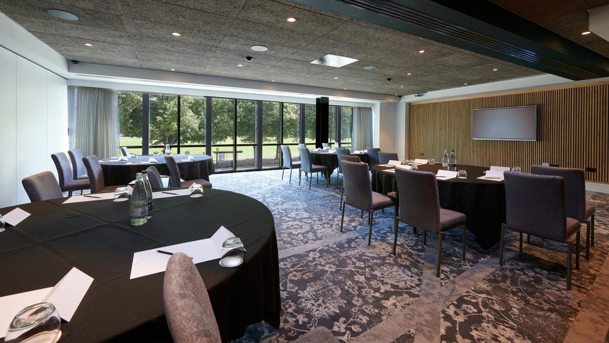 Voco Leicester By Ihg Exterior photo